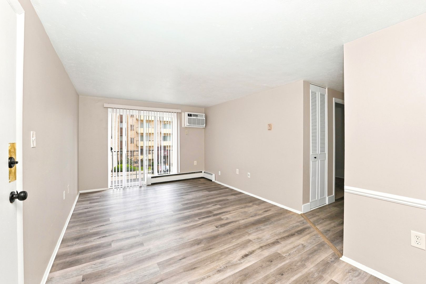 4211 W 20th St unit G203 – photo 3