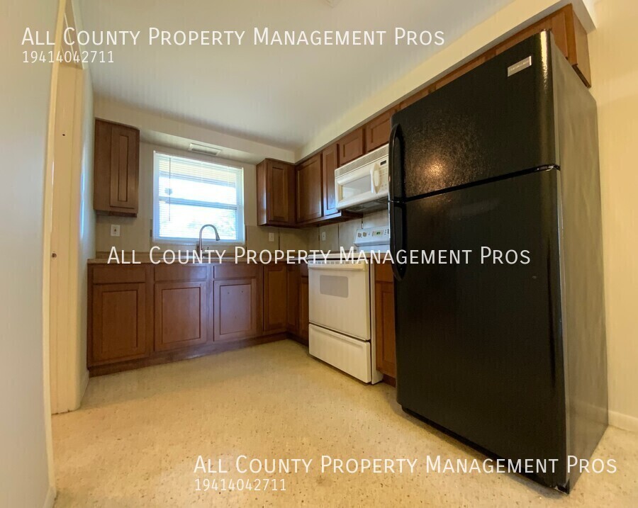 5827 Nutmeg Ave – photo 4
