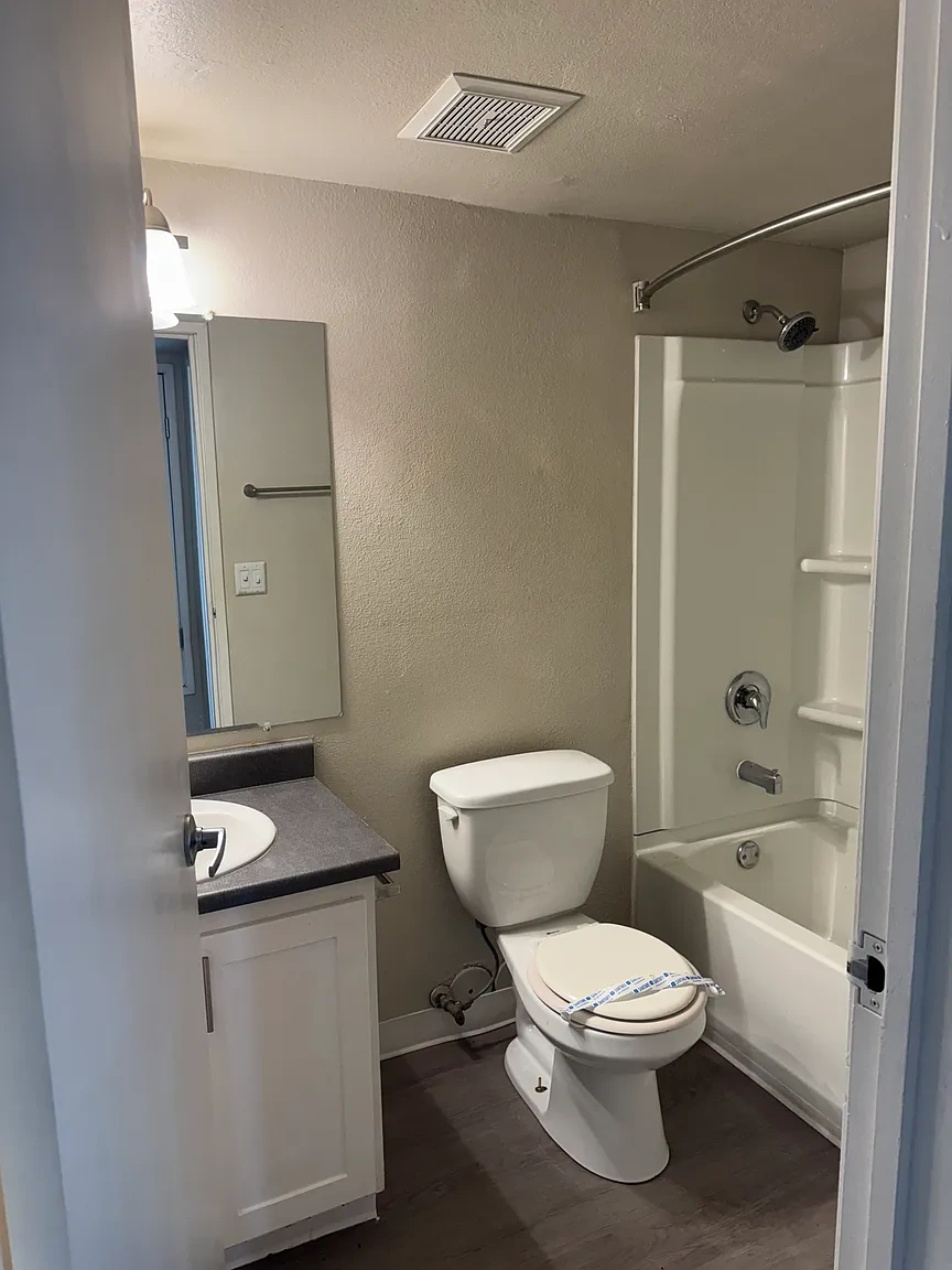 Enclave at Redwood – Floor plan