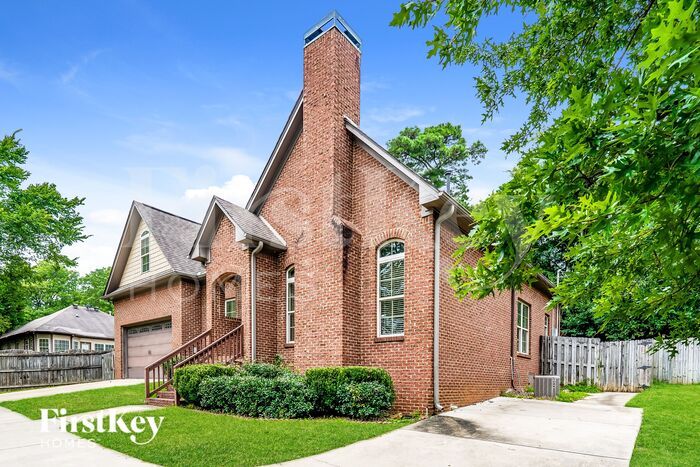 1016 Alford Ave – photo 2