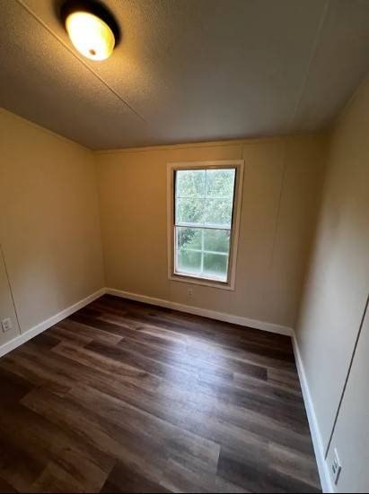 180 Dixon Rd – photo 5