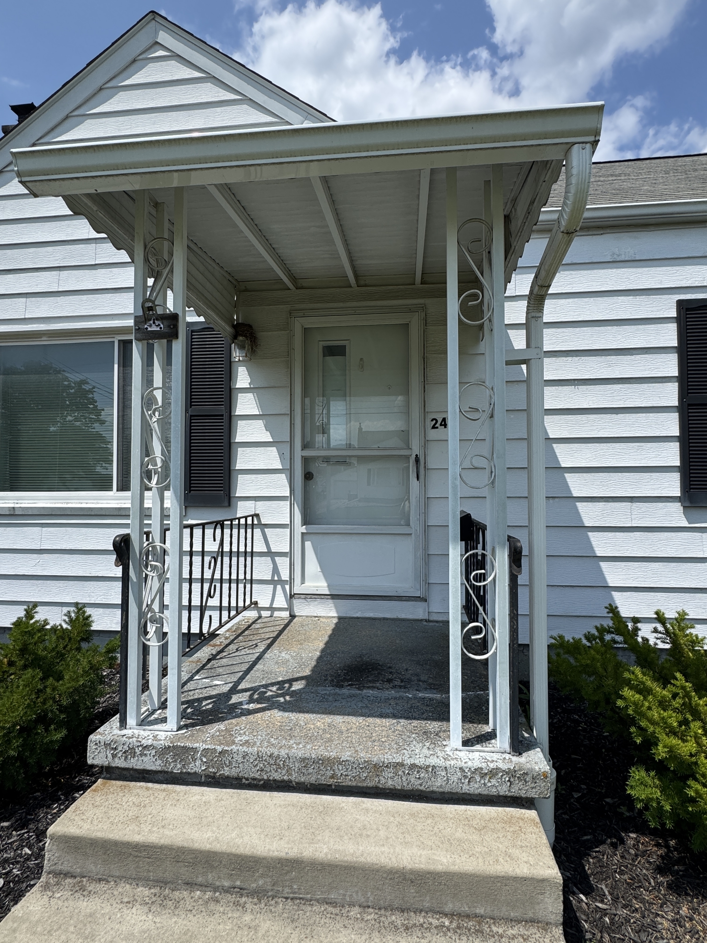 241 Helena Dr – photo 5