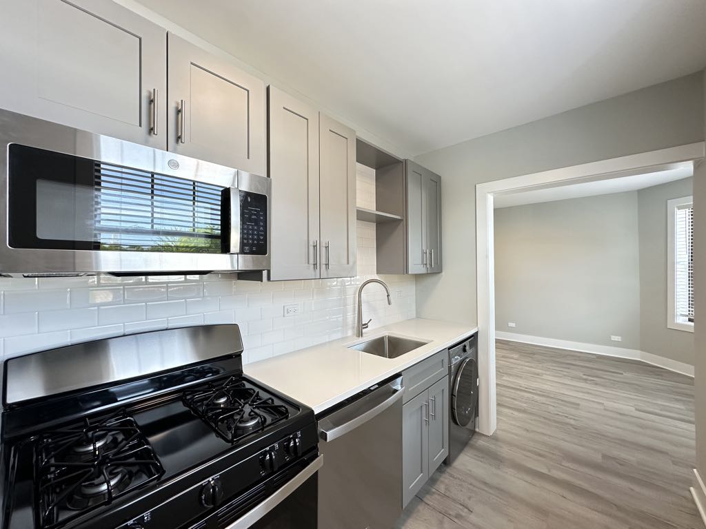 368 Hazel Ave unit B10 – photo 3