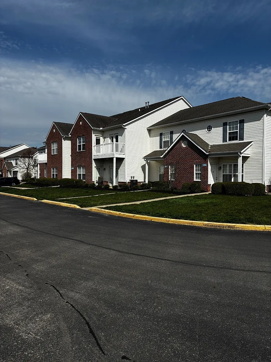 Chantry Village Apartments – photo 3