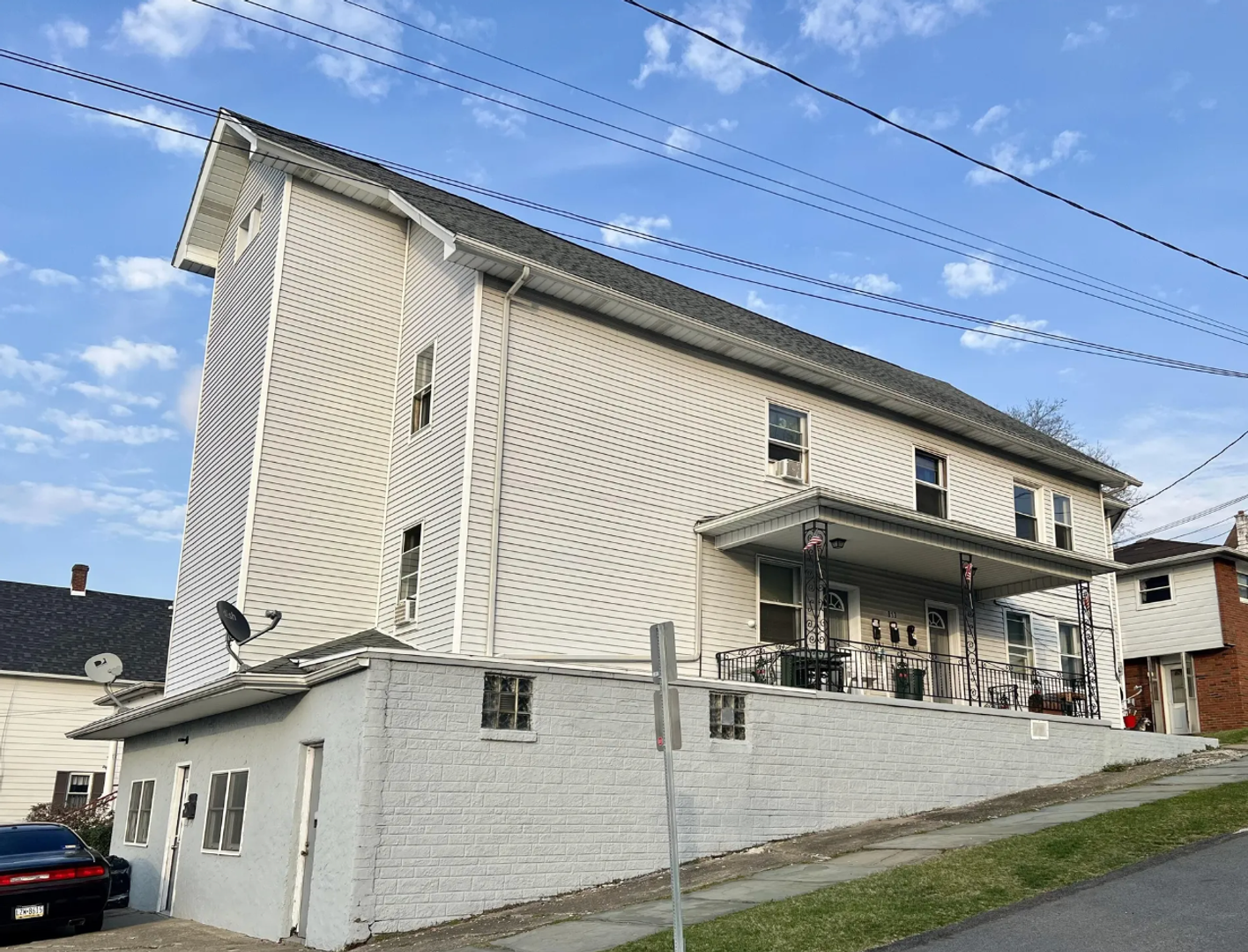 429 S Irving Ave unit 429 – photo 1