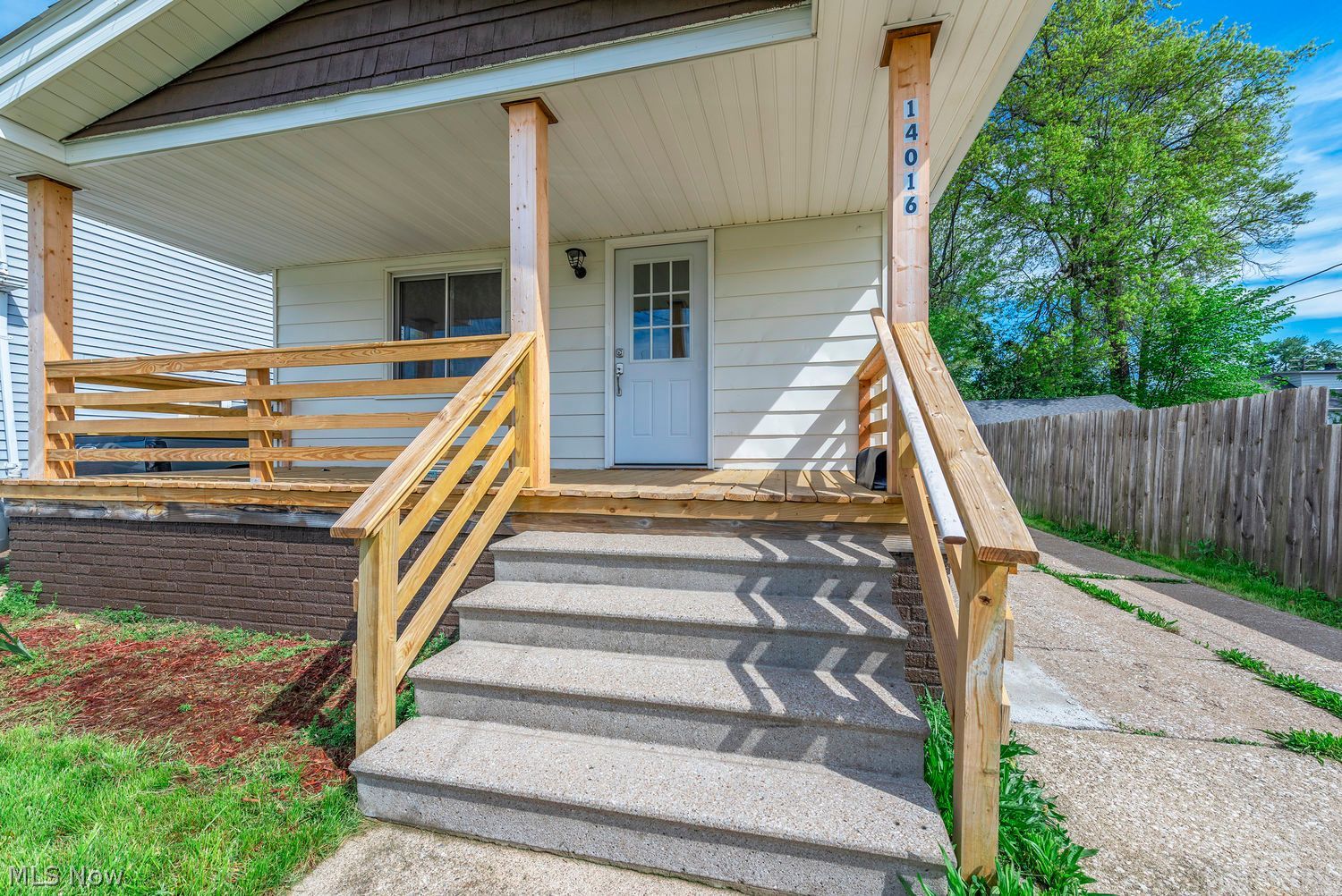 14016 Lakota Ave – photo 4