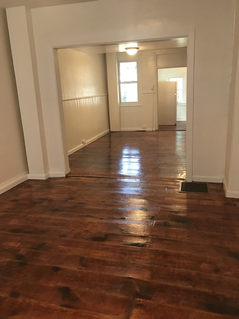 239 S Queen St – photo 2