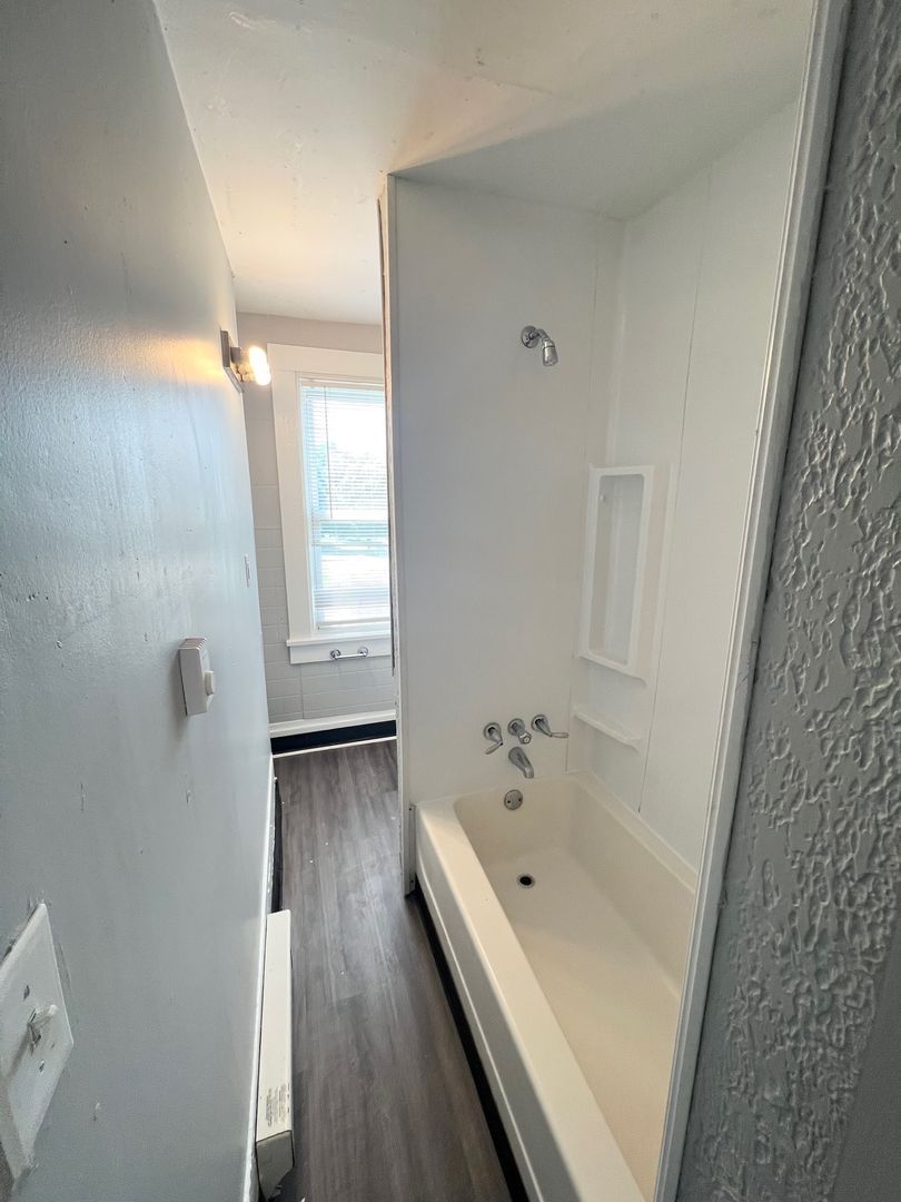 1214 Ann St – photo 4