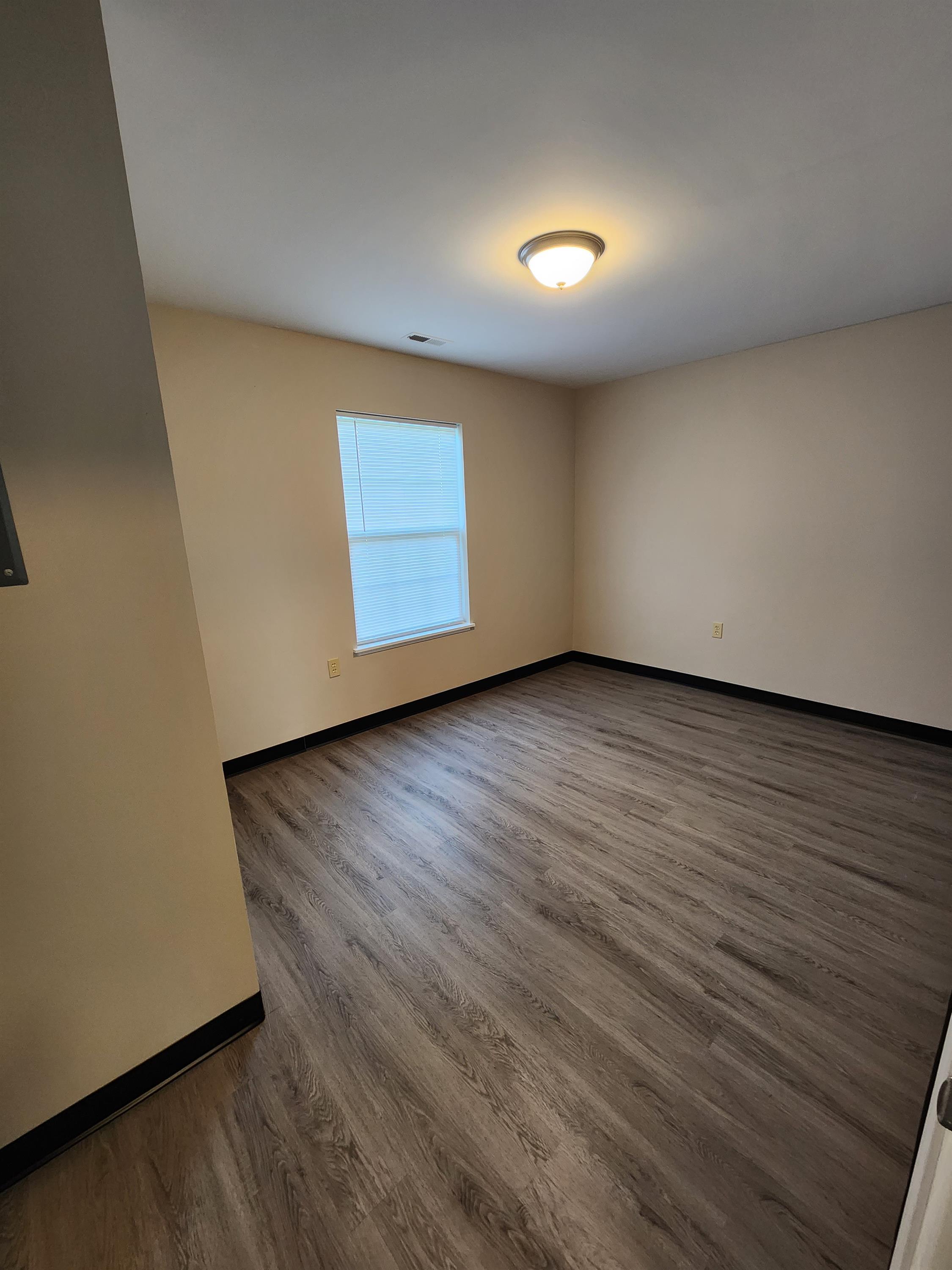 206 Nicholas Dr unit B – photo 5