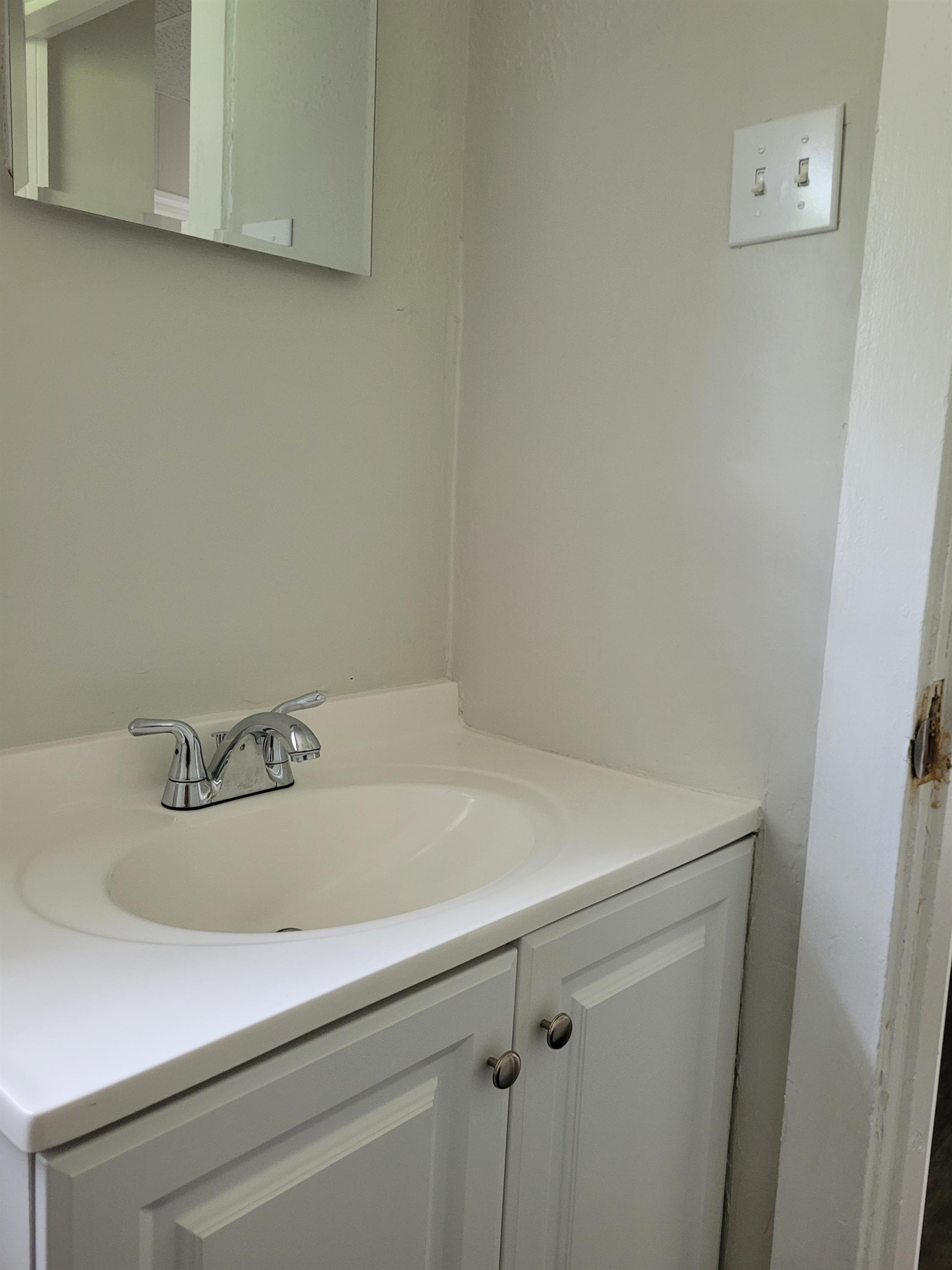 512 Iowa Ave – photo 2