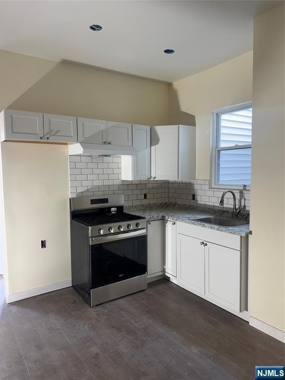 213 Harrison Ave – photo 1