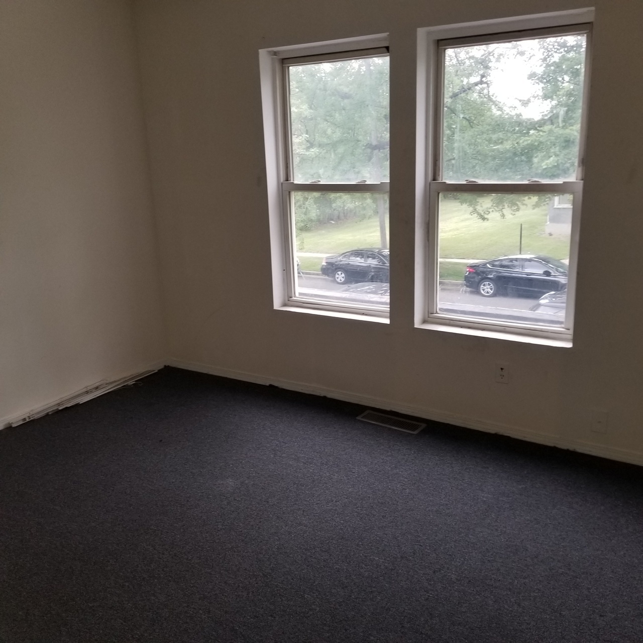 437 Polk St – photo 4