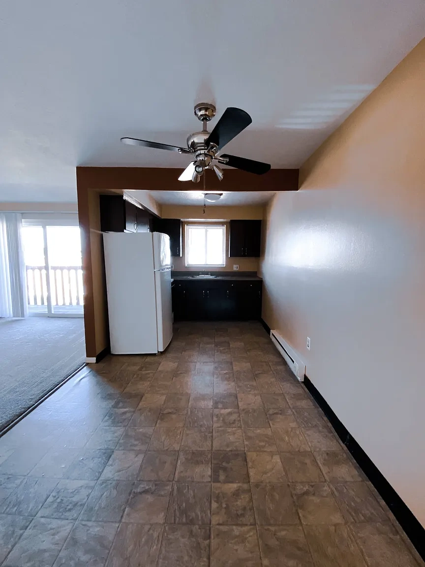 Springcrest Apartments – photo 1