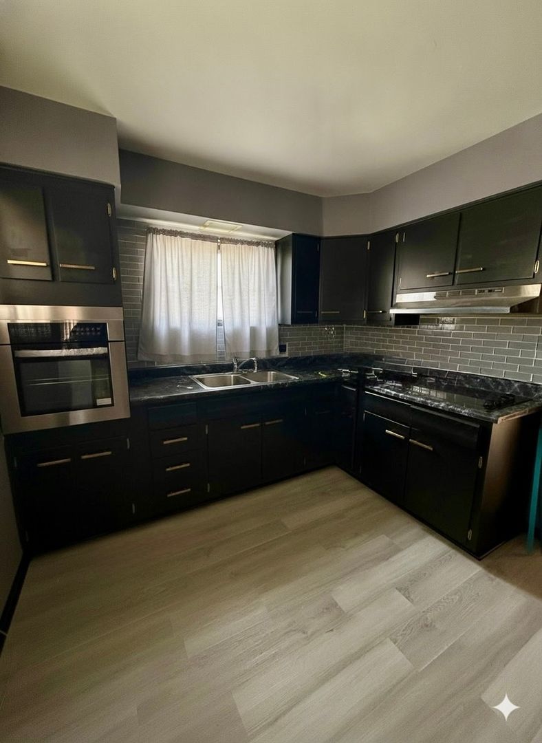 778 Erickson Ave – photo 5