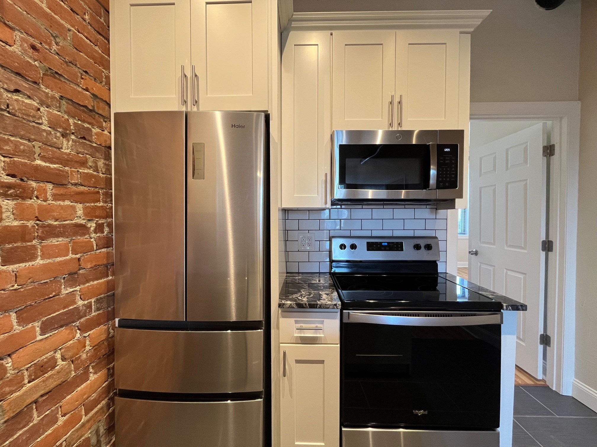 4028 Liberty Ave unit # 4 – photo 4