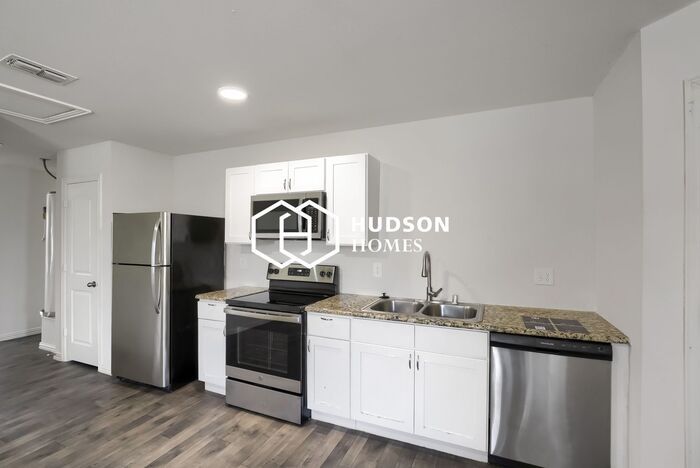 421 County Line Rd unit A – photo 5