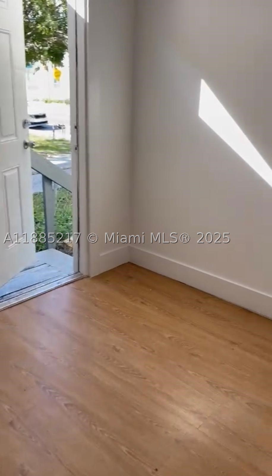 506 18th St #B – photo 5
