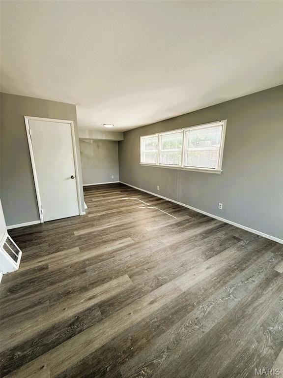 323 Shepley Dr – photo 3