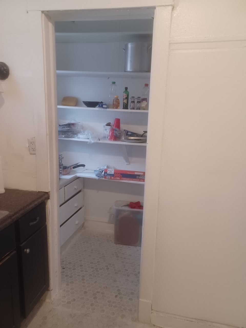 7636 S Yates Blvd – photo 4
