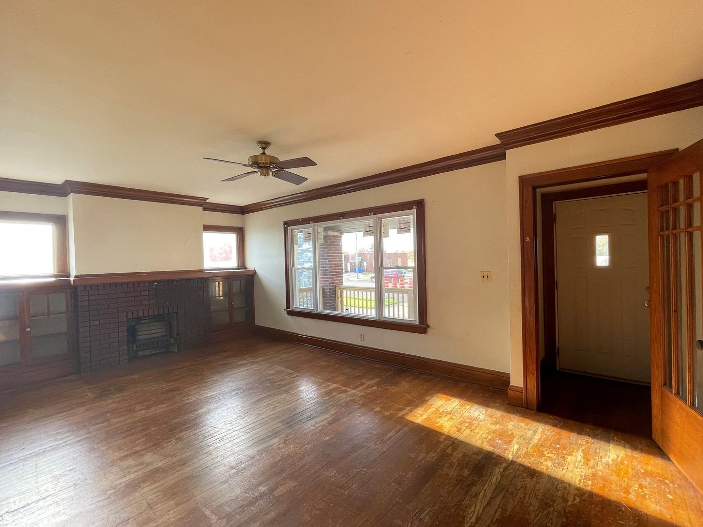 5273 Pearl Rd unit Down – photo 2