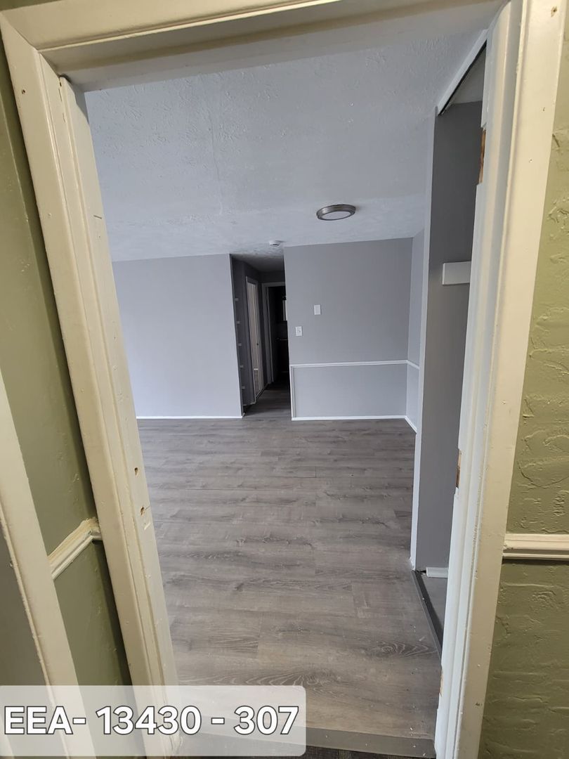 13420 Euclid Ave unit 13430-307 – photo 4