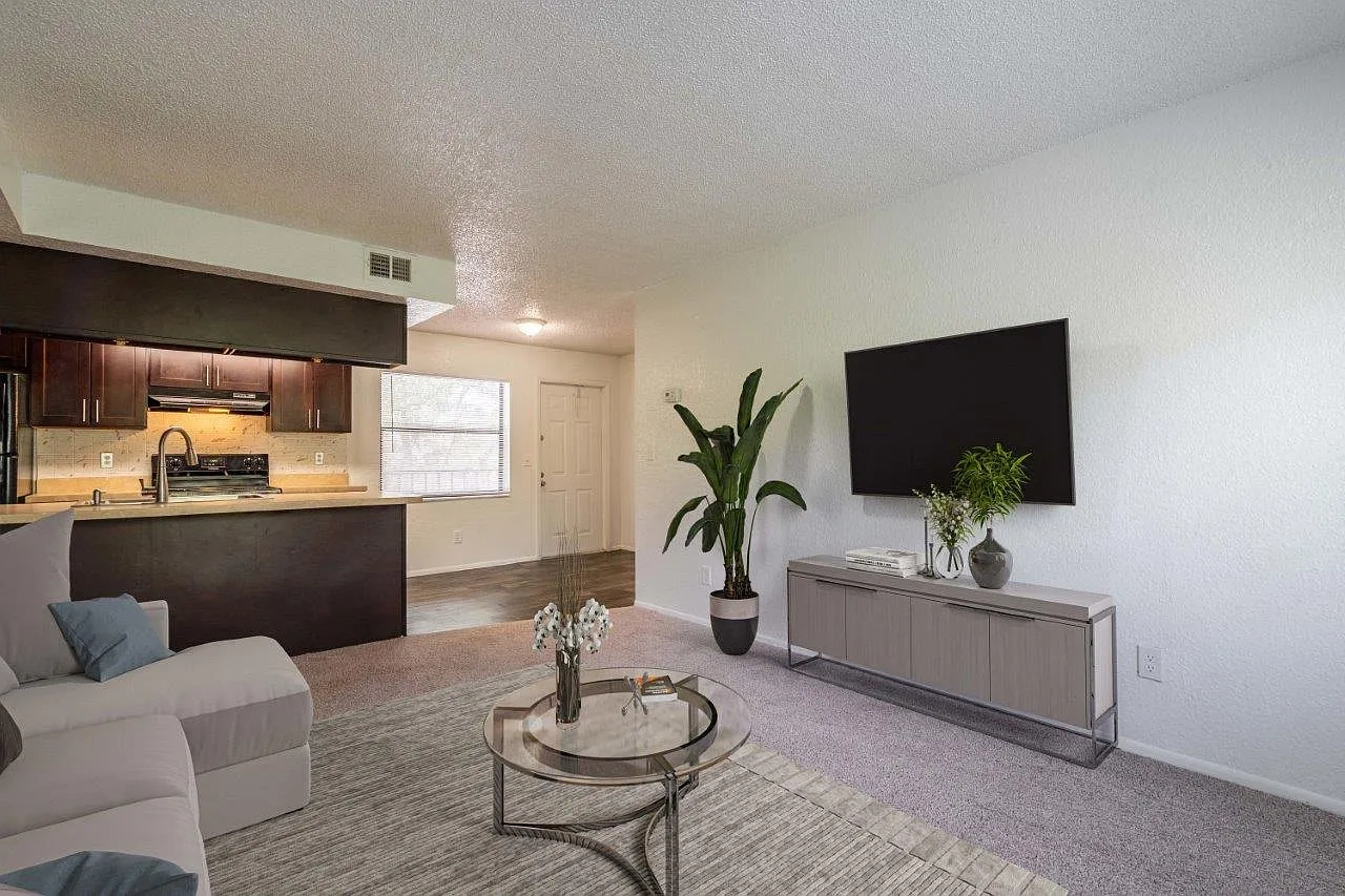 Melrose on the Bay Apartment Homes – photo 3