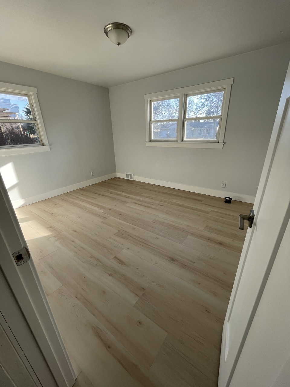 913 13th St S – photo 5
