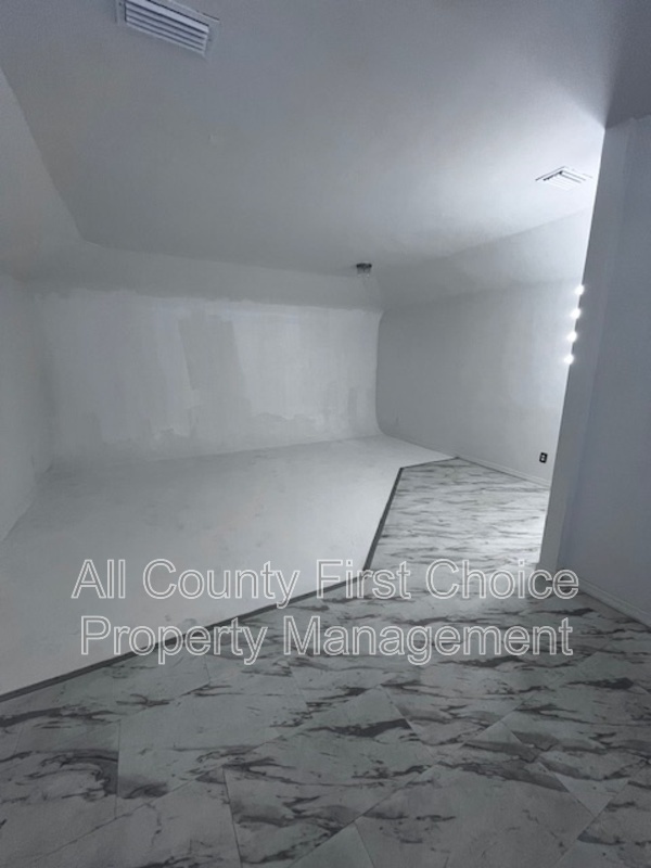 126 3rd Ave N unit 101 A – photo 5