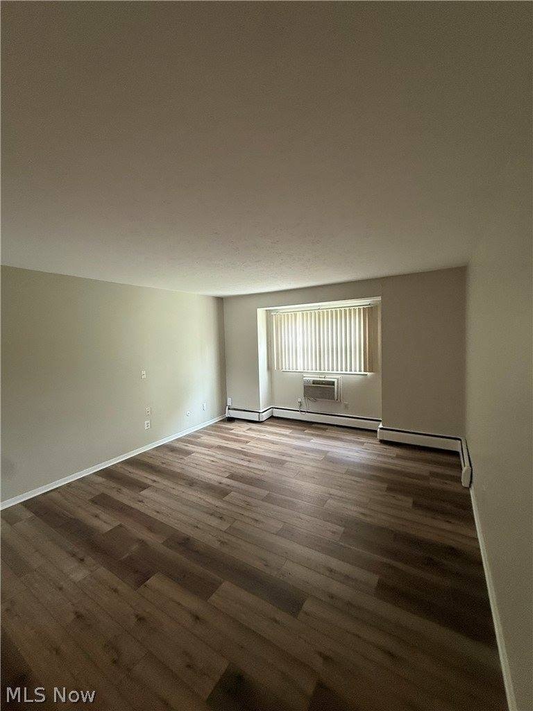 2520 Flintridge Dr – photo 3