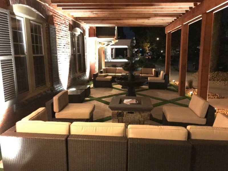 850 Elk St – photo 2