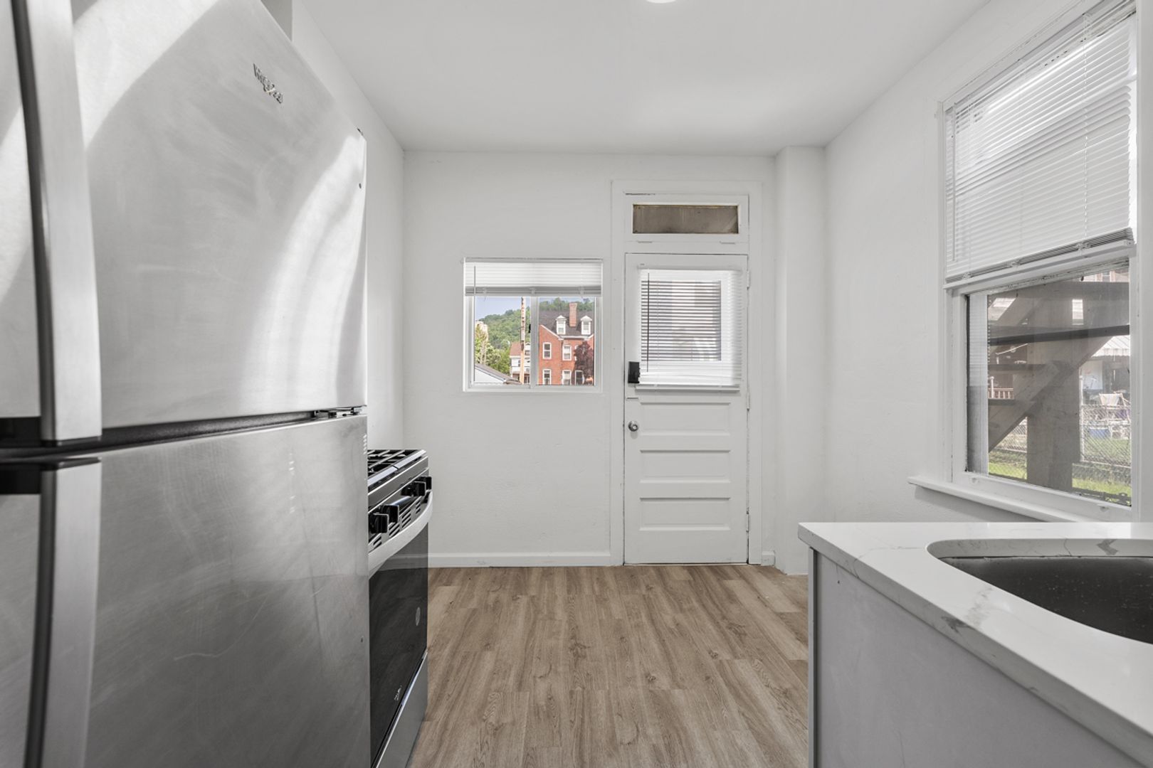 17 E Sherman St unit 1 – photo 4