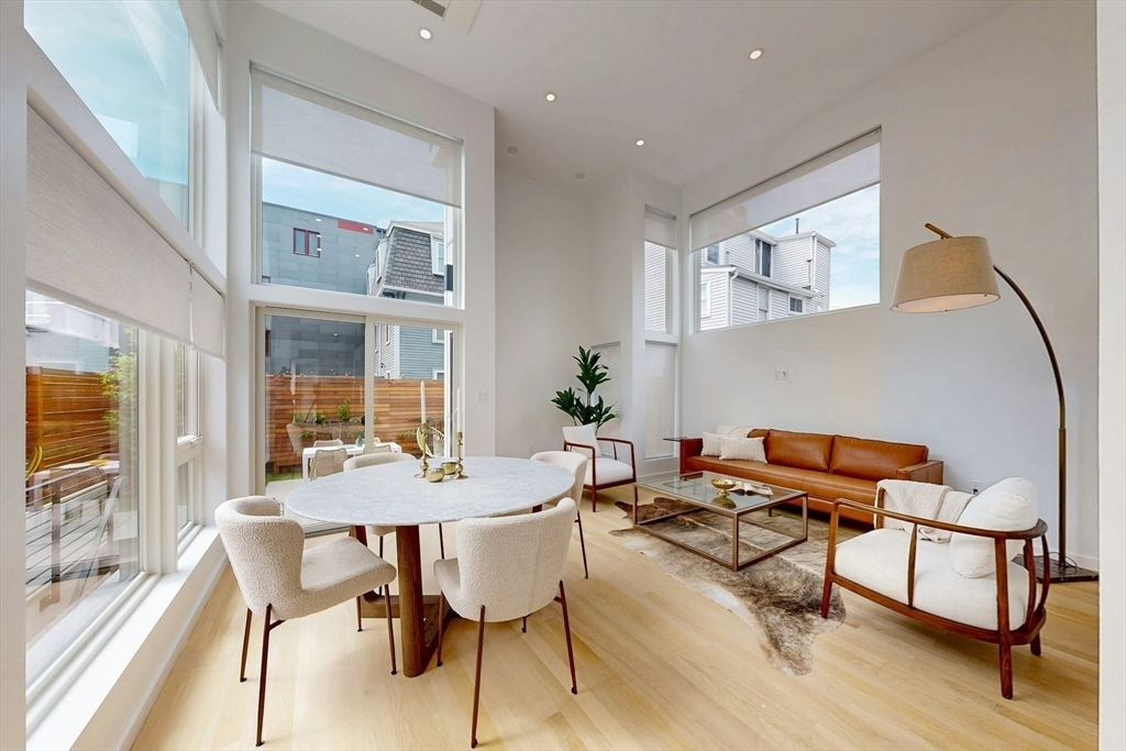 213 Third St – photo 3