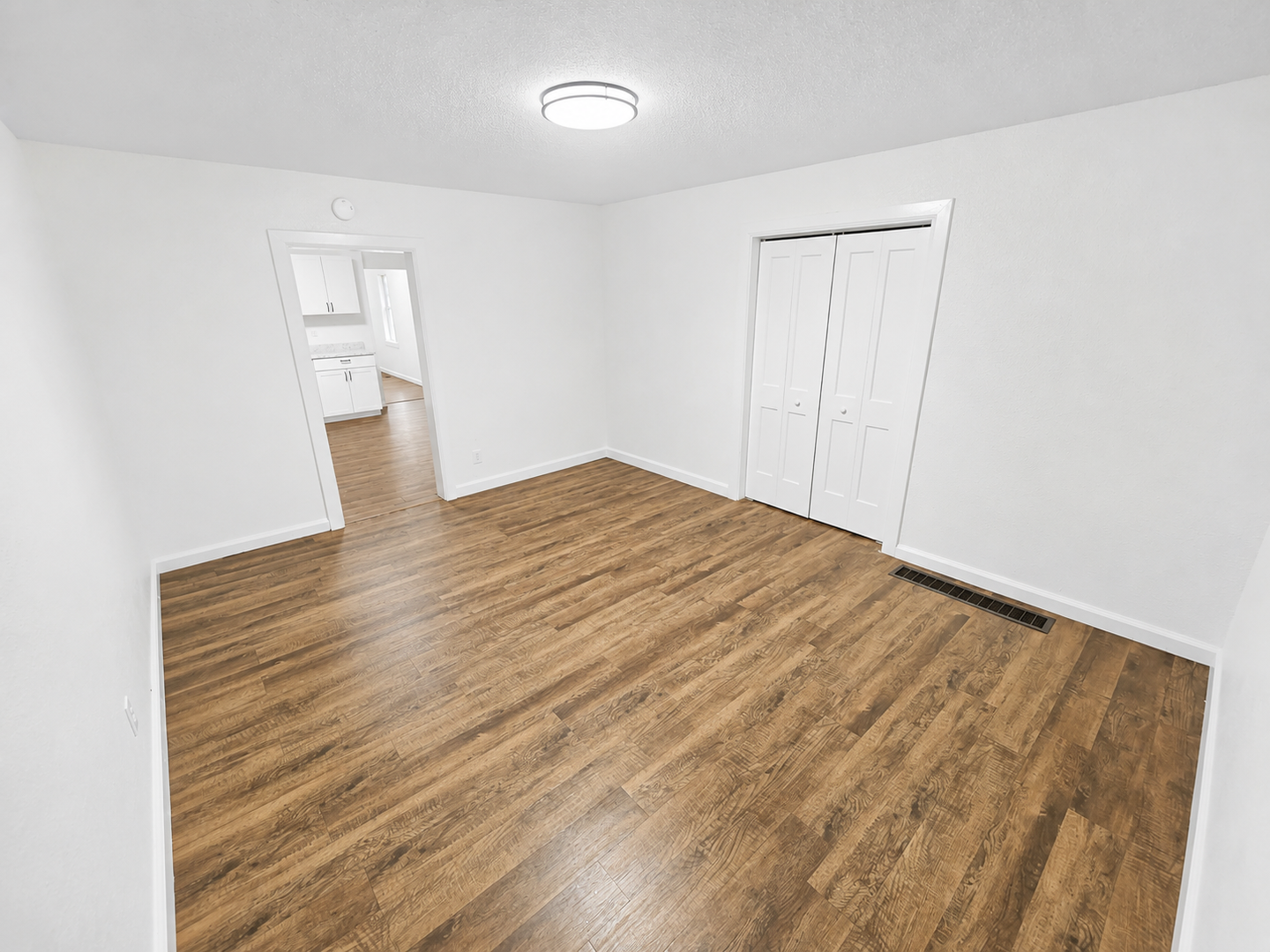 618 W Wayne St unit 620 W Wayne – photo 3