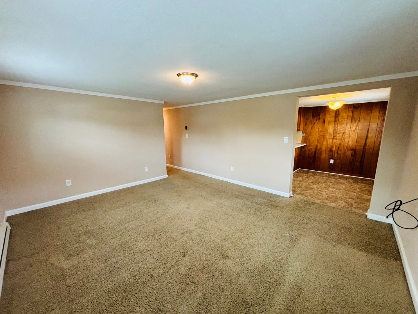 487 2nd St – photo 4