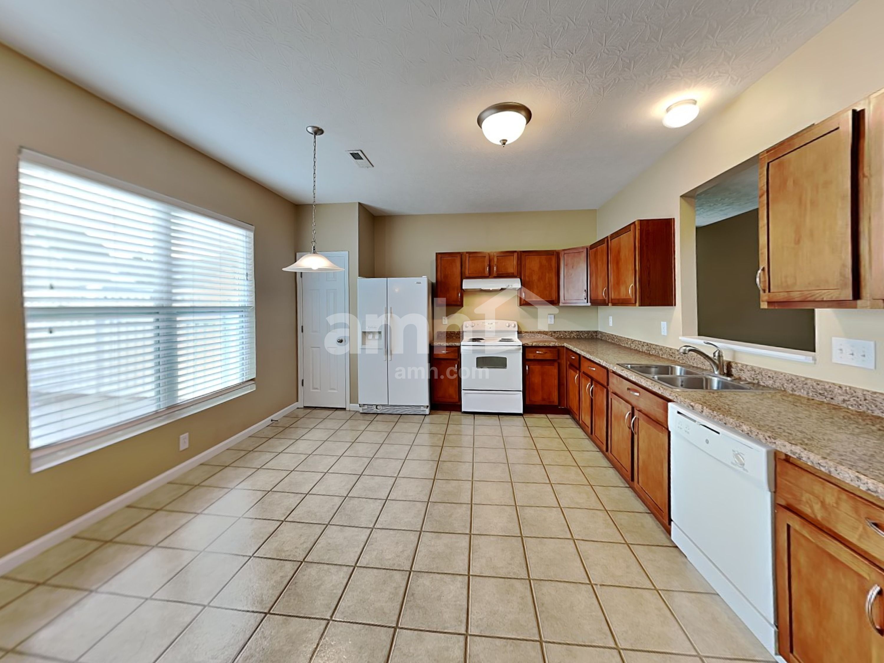 4207 N Yorkshire Square – photo 4