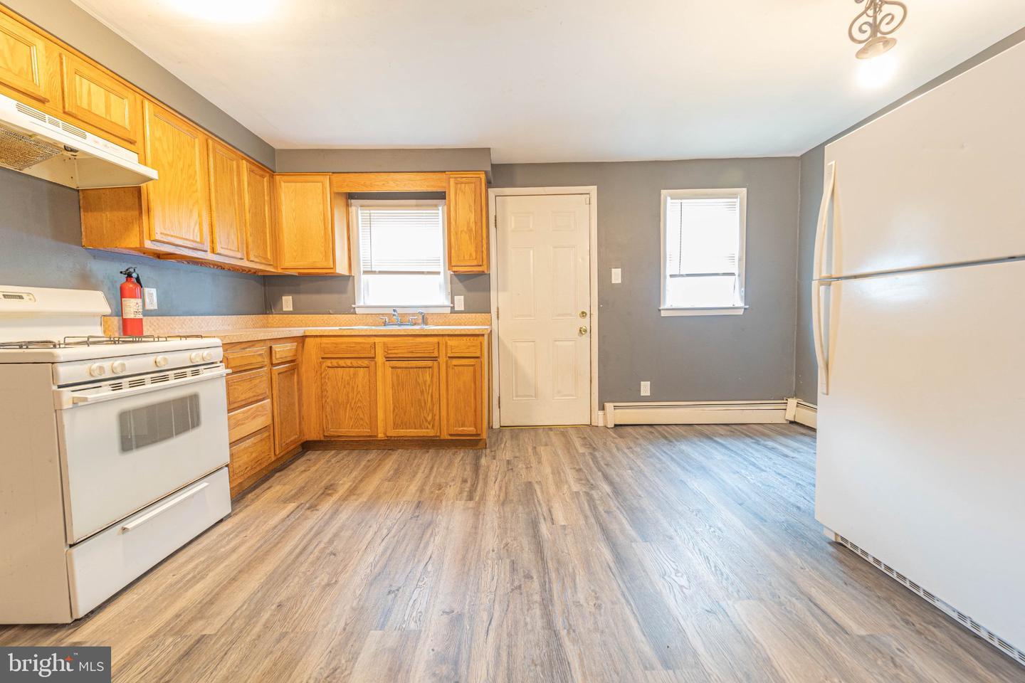 510 York St – photo 3