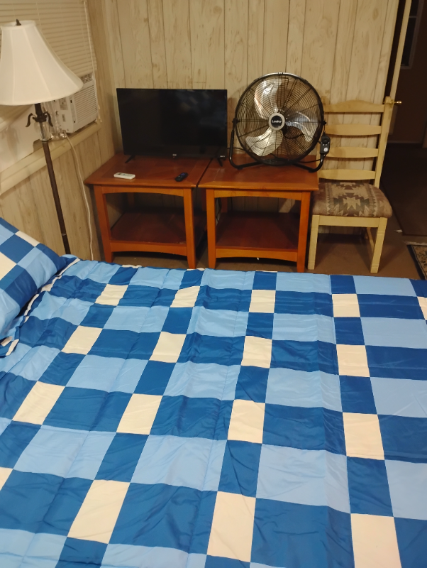 2063 S Coyote Ave unit #B – photo 4