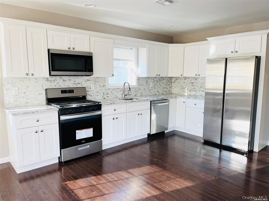 11 Grant Ave – photo 3