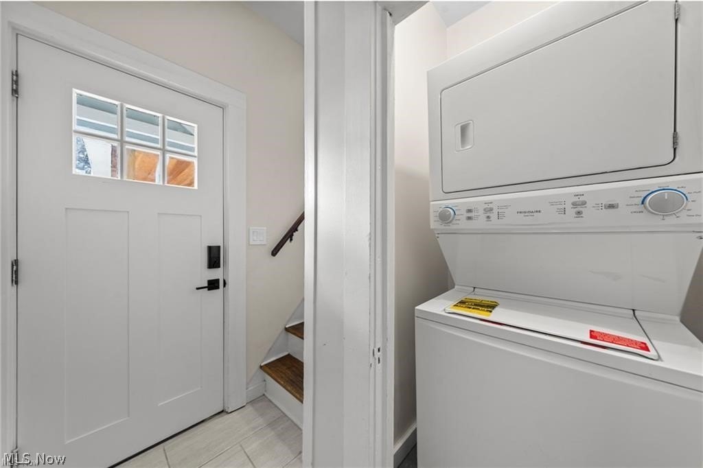 3301 Hancock Ave #UP – photo 5