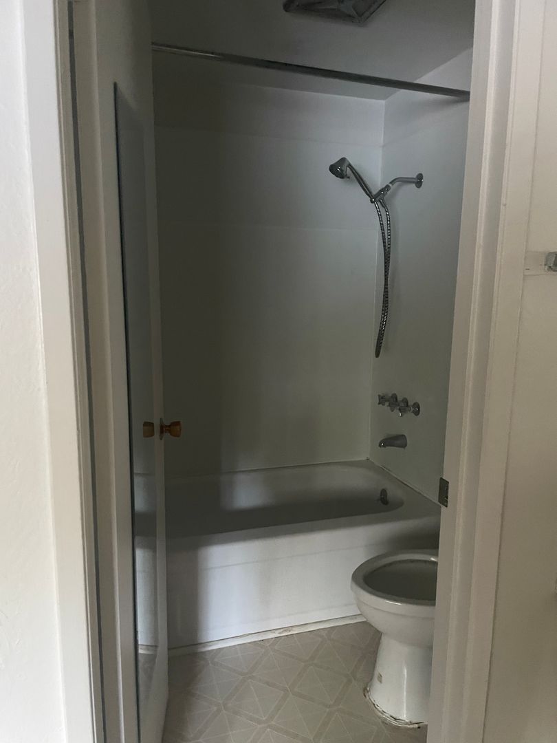 1108 3rd St unit Unit 3 – photo 1