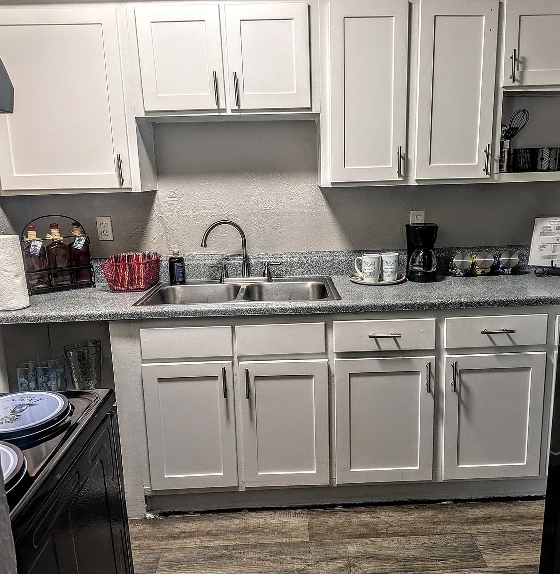 Modern Waco Living Zero Deposit Apartments Near Baylor, 1800 Waco – photo 1