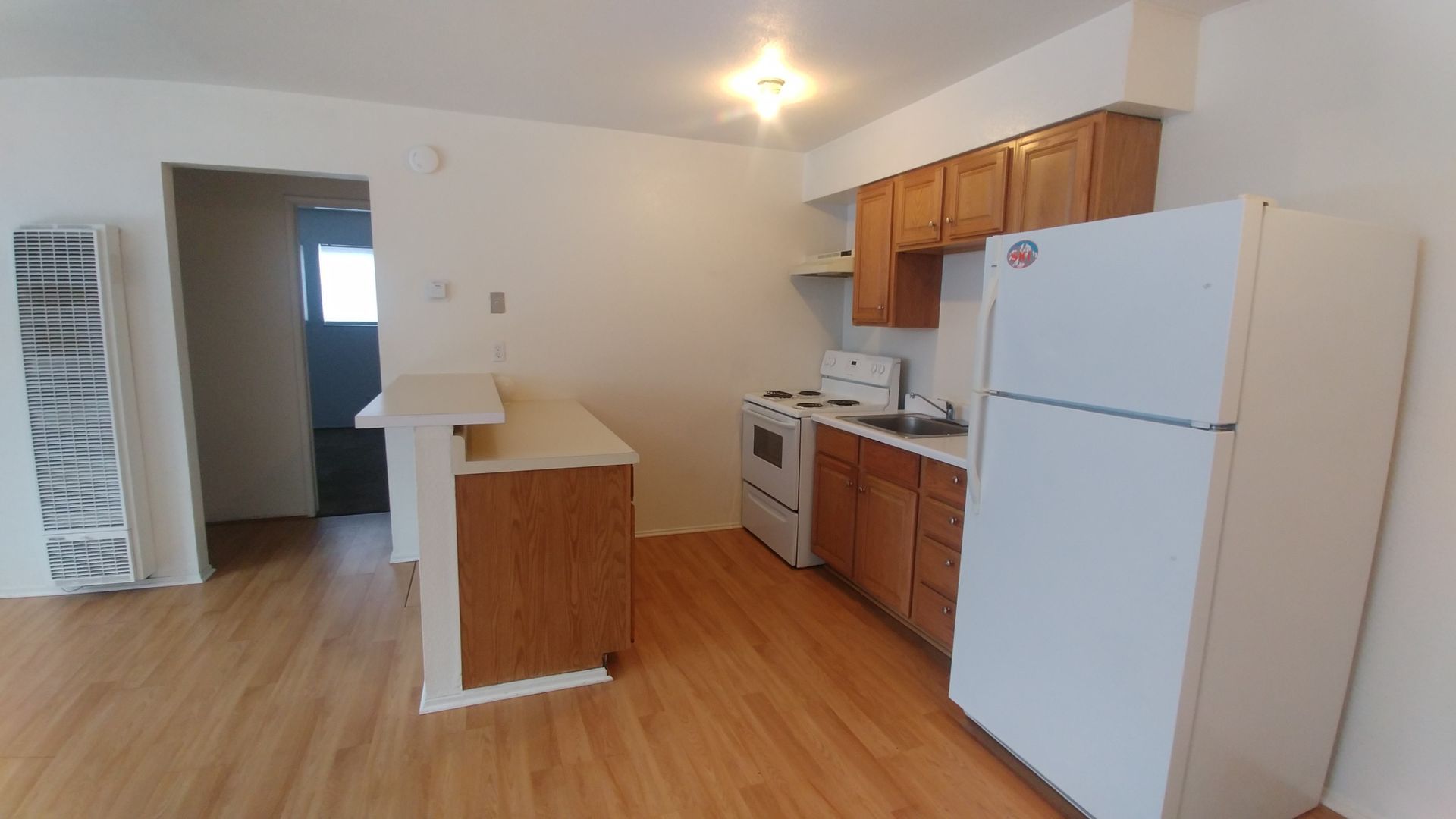 3665 Spruce Ave unit 6 – photo 3