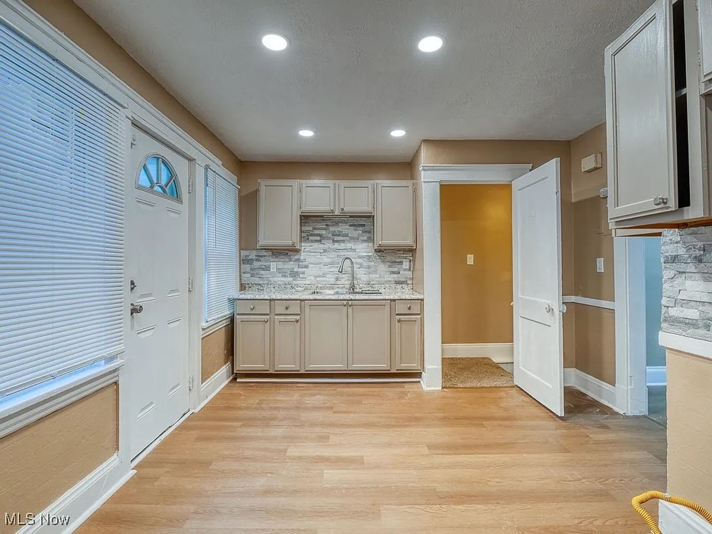 2943 E 130th St – photo 3