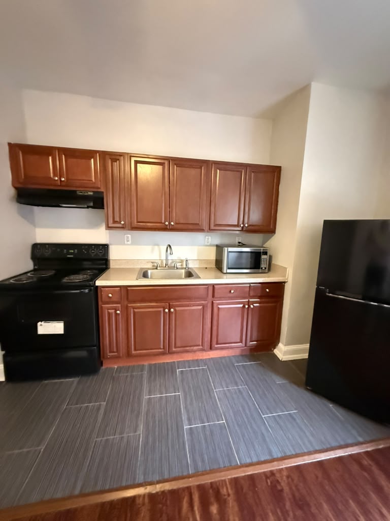 18 Summit St unit Studio – photo 5