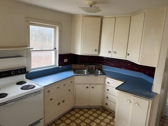 1107 W Vine St – photo 5