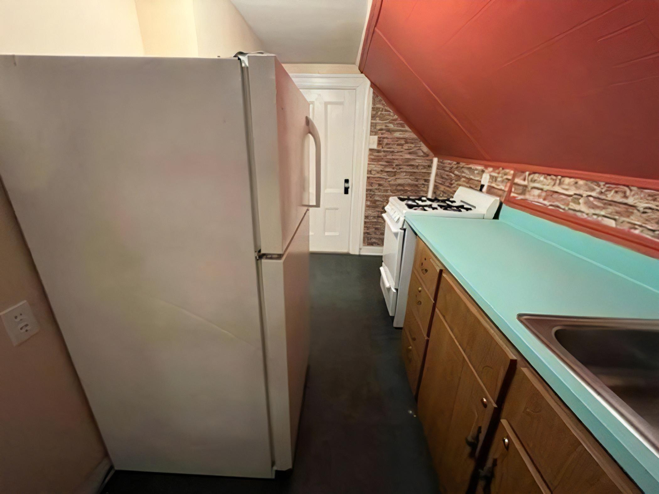 38 Tuttle St unit 2 – photo 1