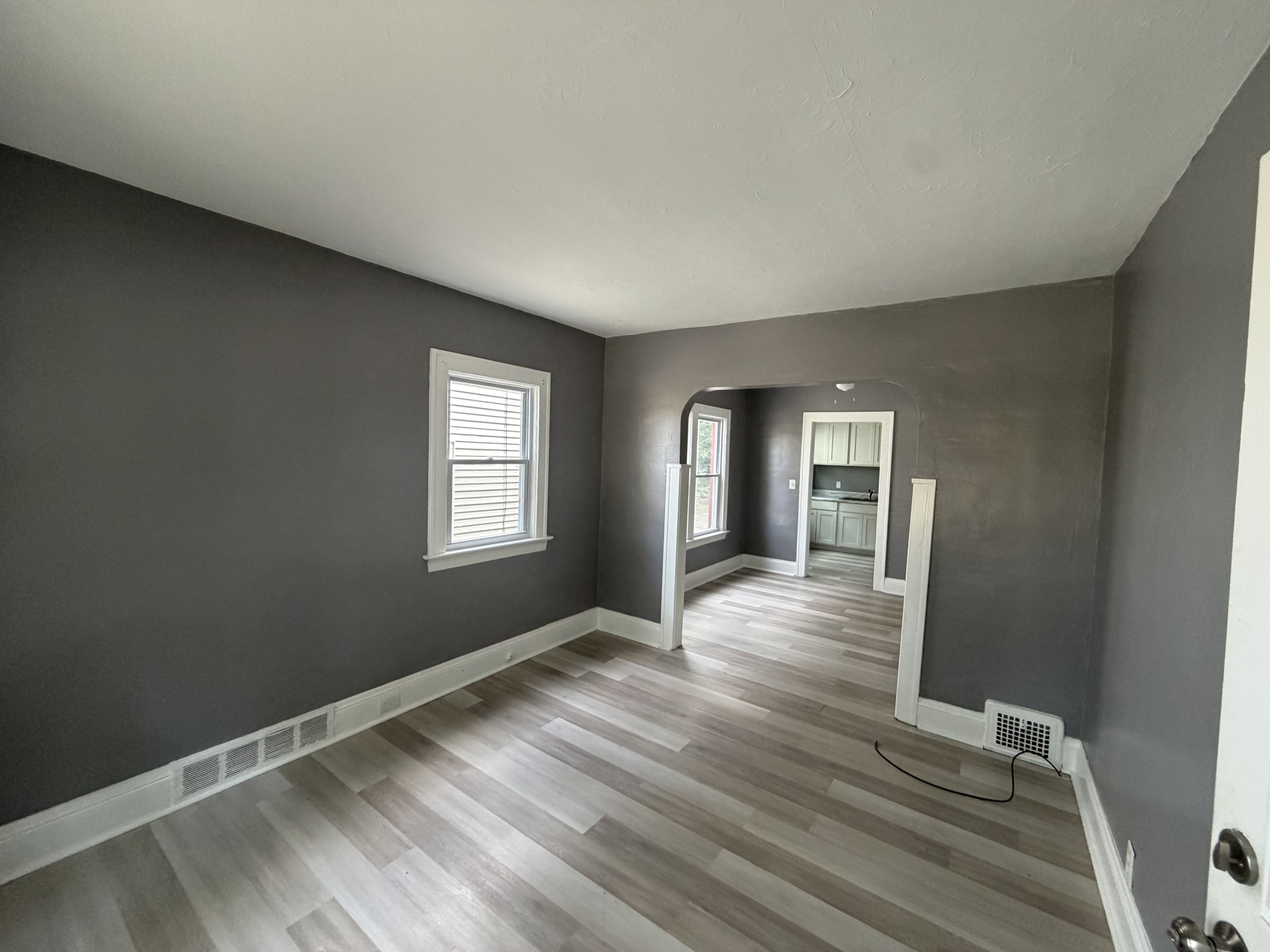 3235 W 121st St – photo 3