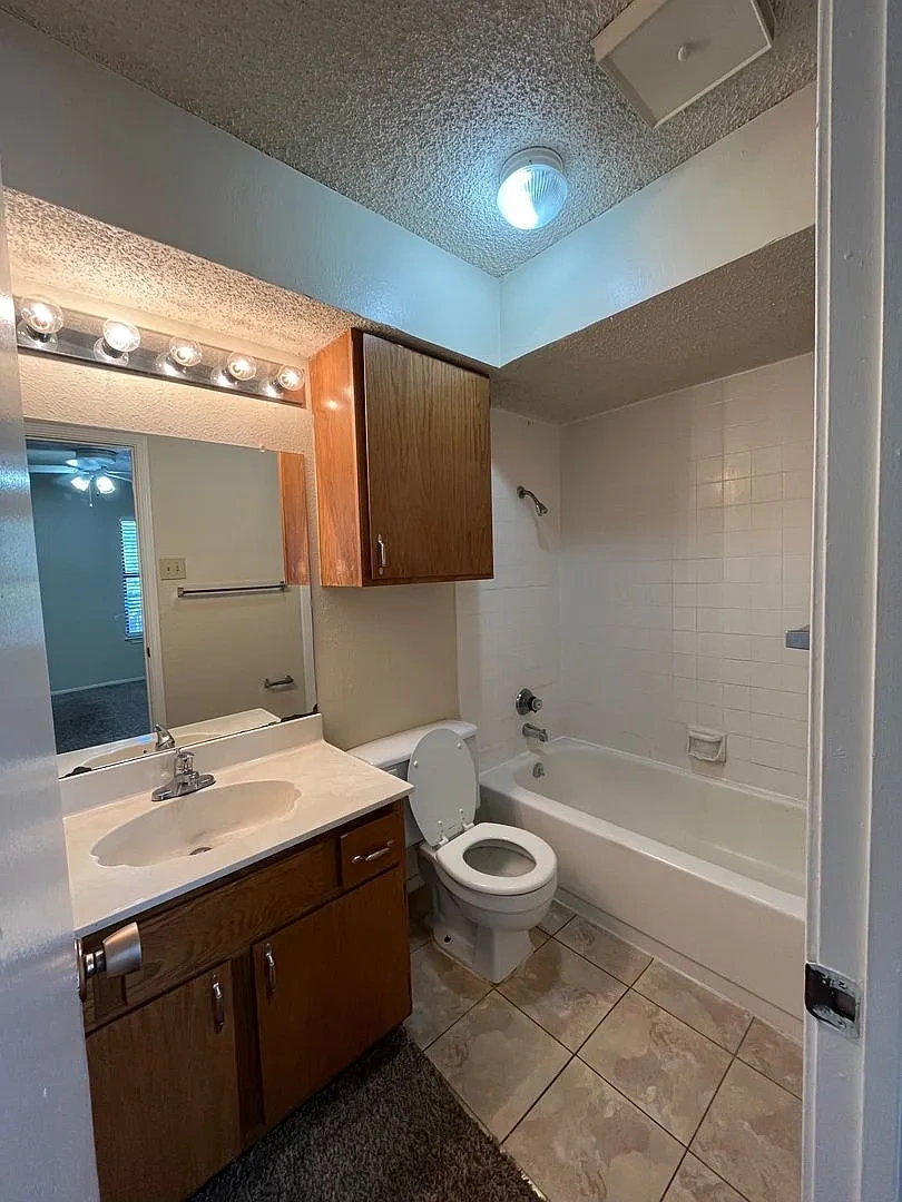Bentwood Apartments – photo 5