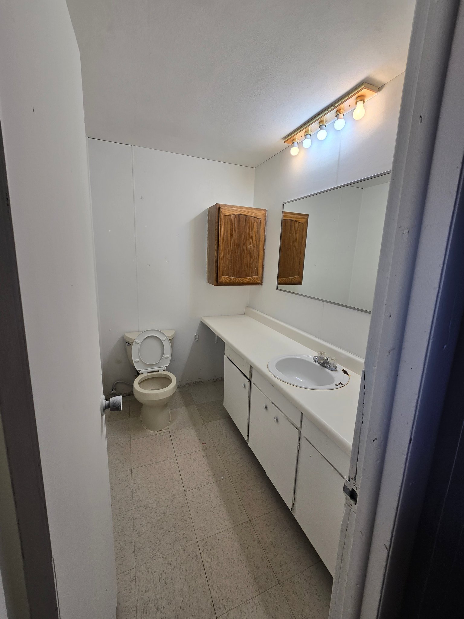 41192 N Green Bay Rd unit Main – photo 5