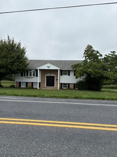 740 Shoey Rd – photo 2